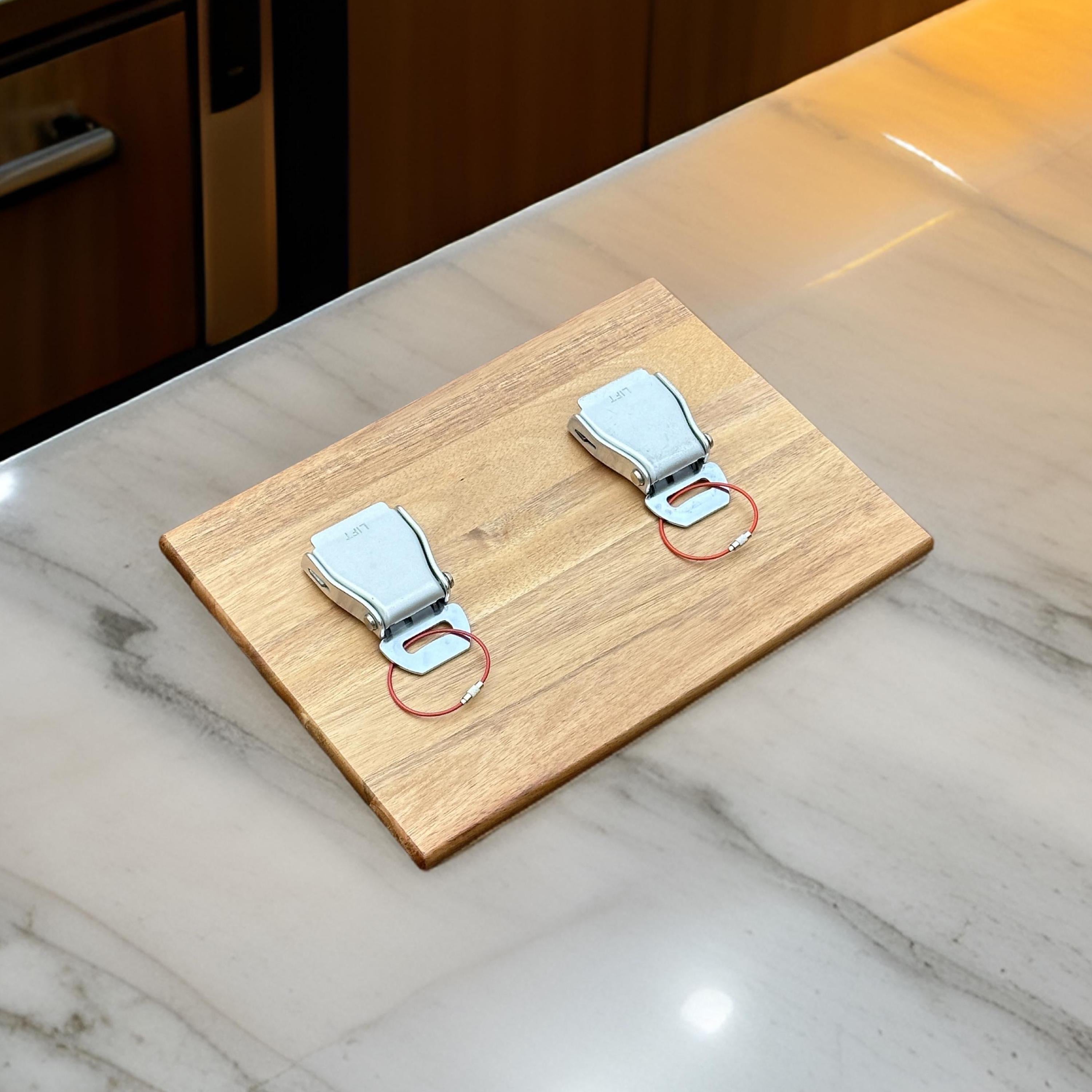 British Airways Airplane Aircraft Seatbelt Key Rack Holder Aviation Upcycle Gift Airbus