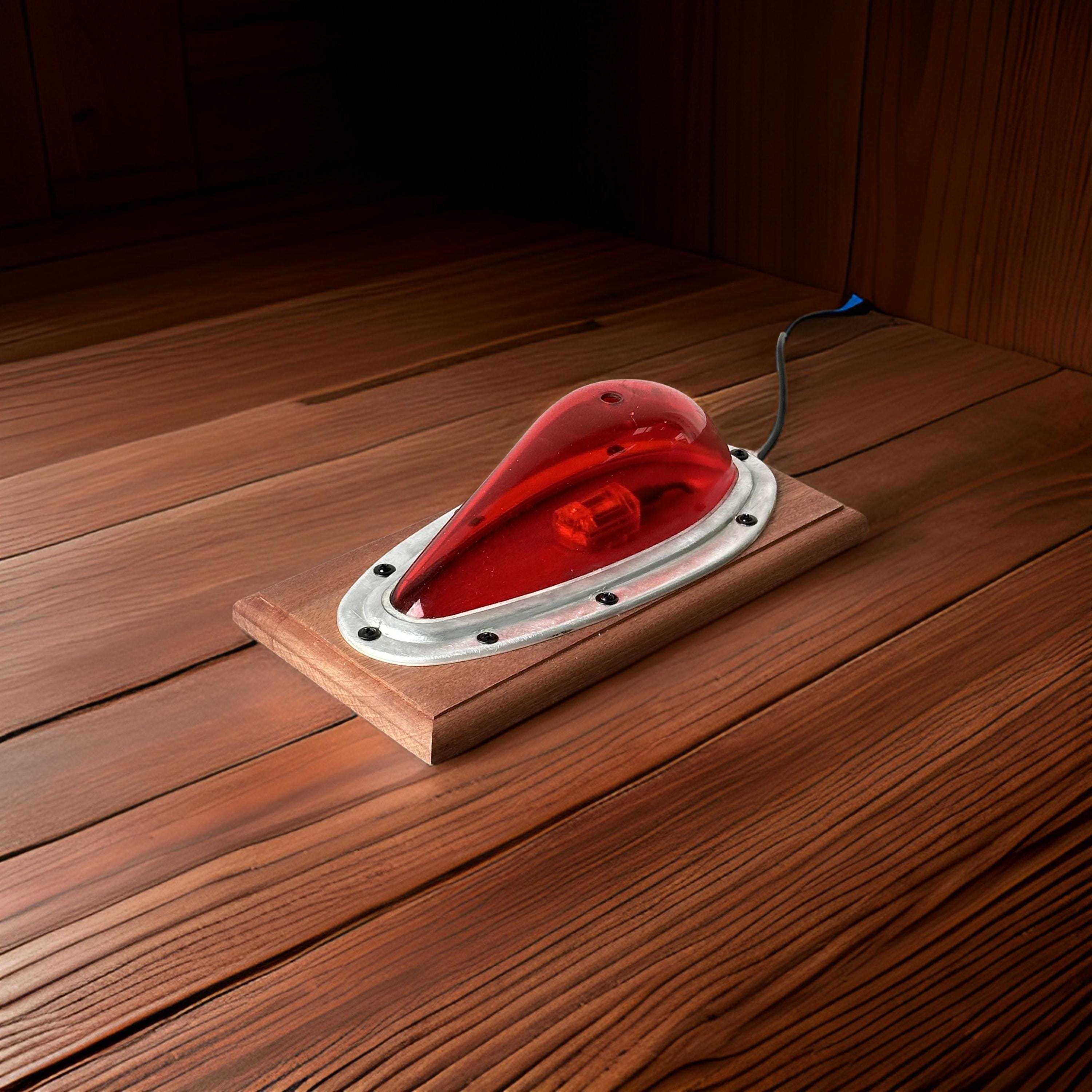 Emirates A6-EAA Airbus A330 Strobe Light Lamp Upcycled Table Lamp USB-Powered Aviation Decor Aircraft Collectible Unique Aviation Gift AV