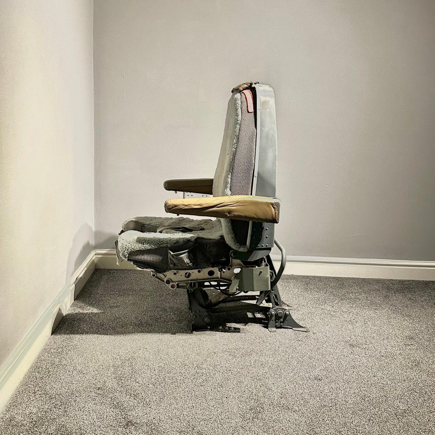 Boeing 737 Weber Captains Seat Cockpit Upcycled Office Desk Chair Classic Southwest