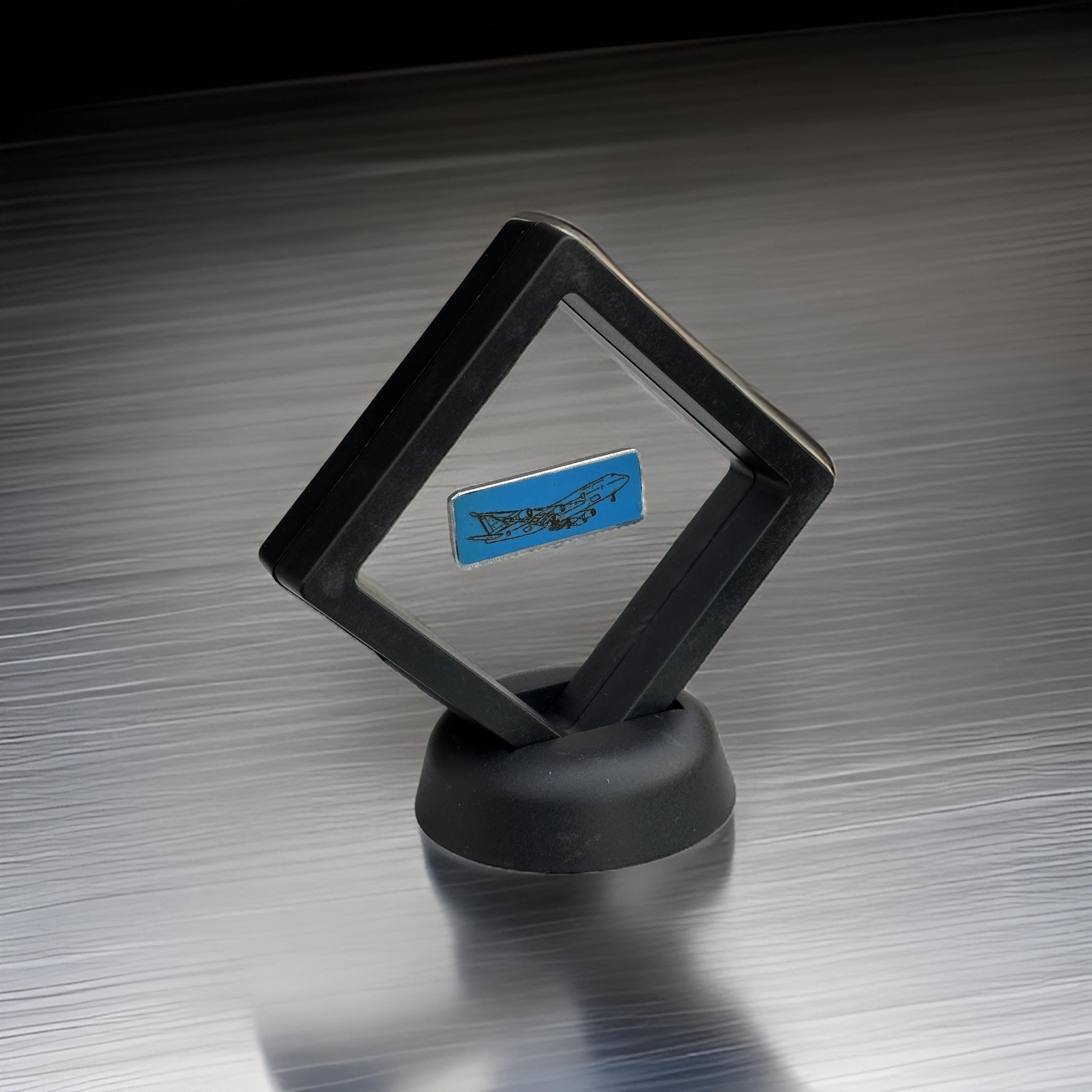 KLM Royal Dutch Airlines PH-BFG Boeing 747 Ornament Fuselage Rib Spar Paperweight adour boeing airbus pilot aviator frame Netherlands engrav