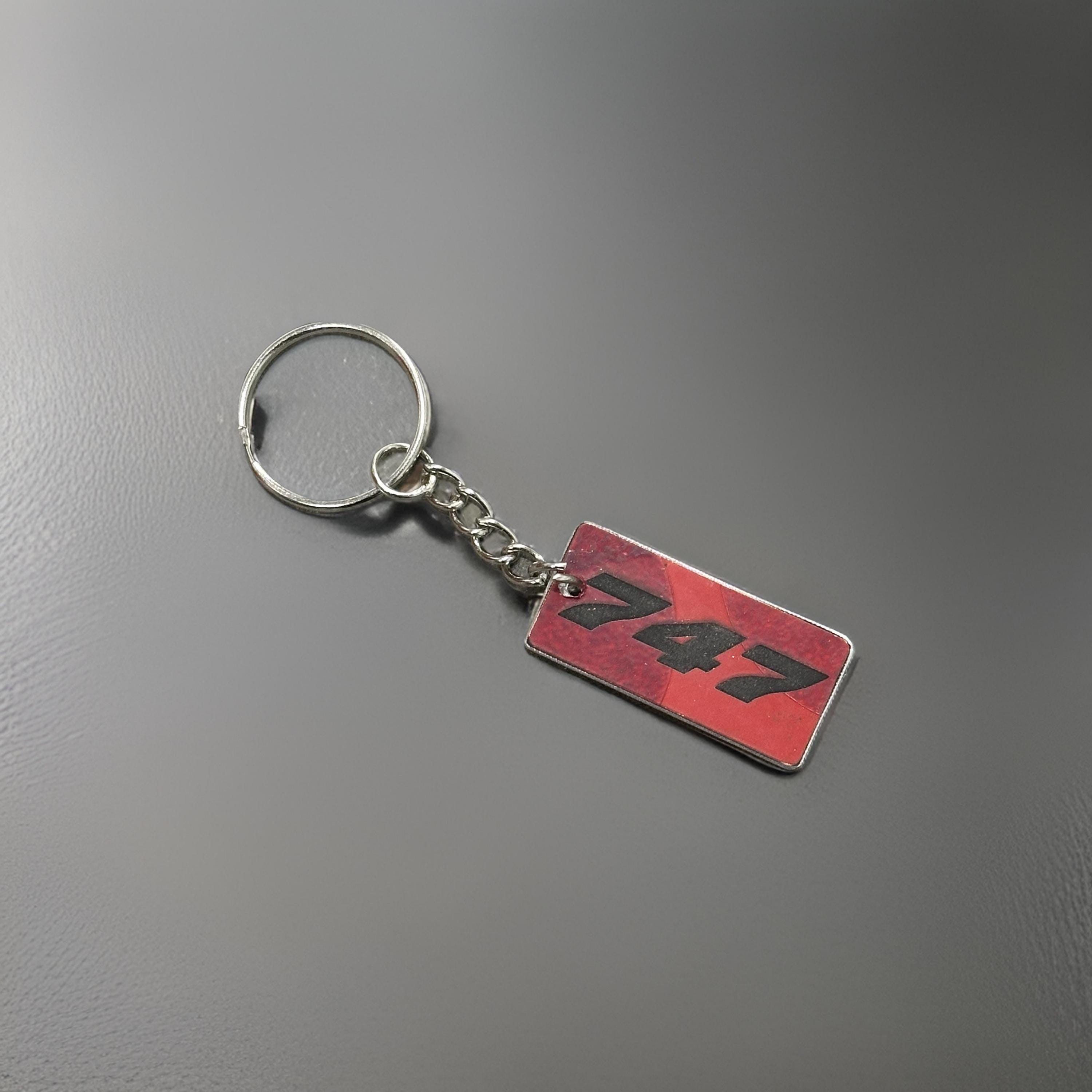 British Airways Boeing 747 G-CIVO Tail Cut Luggage Tag Keychain Keyring concorde Collectible Airbus memorabilia Pilot gift engraved Luxury