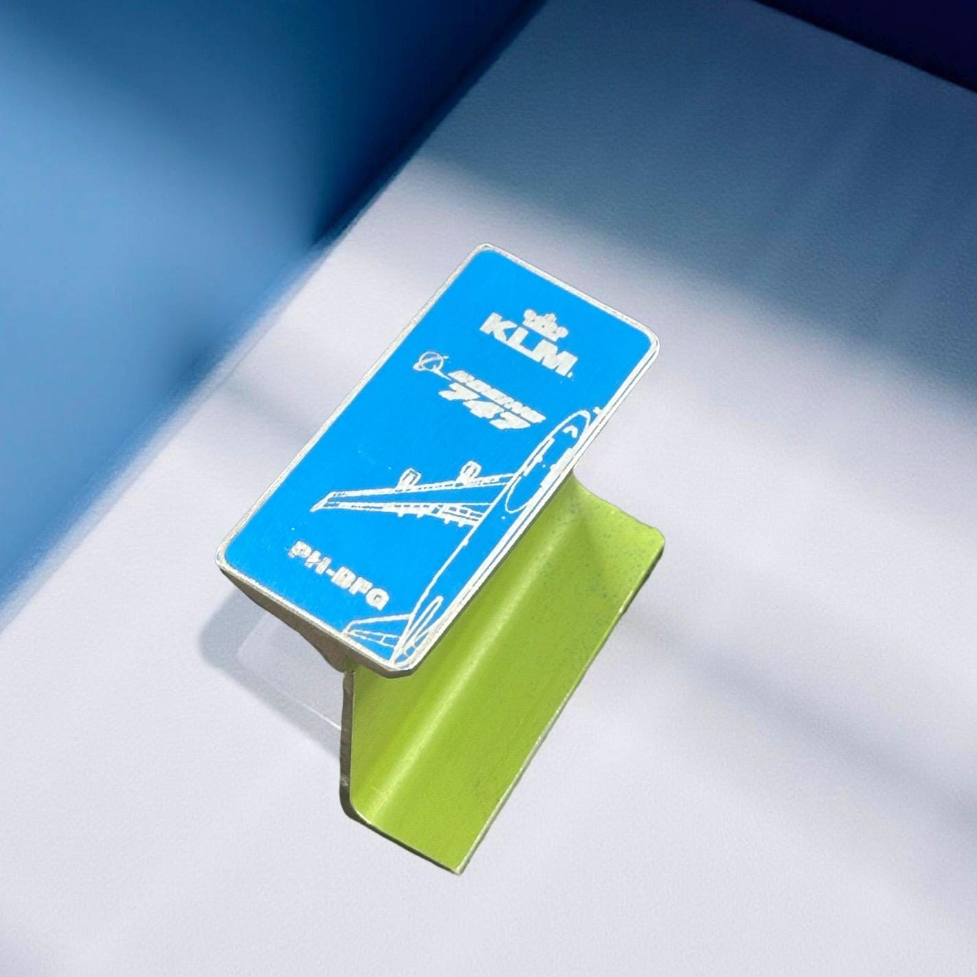 KLM Royal Dutch Airlines Boeing 747 PH-BFG Fuselage Cut Paperweight Ornament Plaque Rib Spar Collectible Airbus Pilot gift 737 787 777 rare