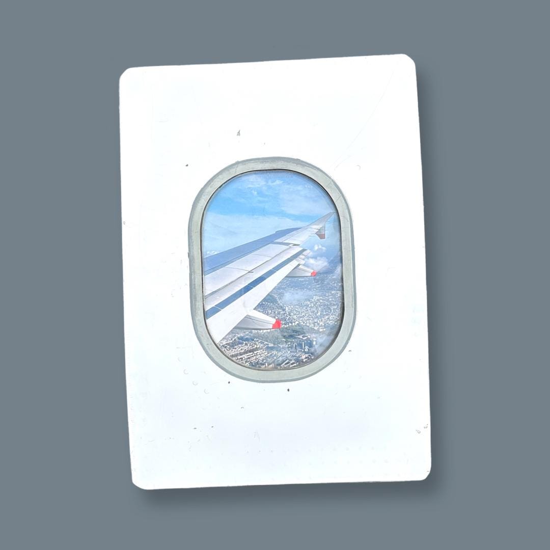 British Airways G-EUPB Airbus A319 Window fuselage Cut Wall Clock Airline Aviation Upcycle Boeing Gift Plane Aircraft Aviator Picture
