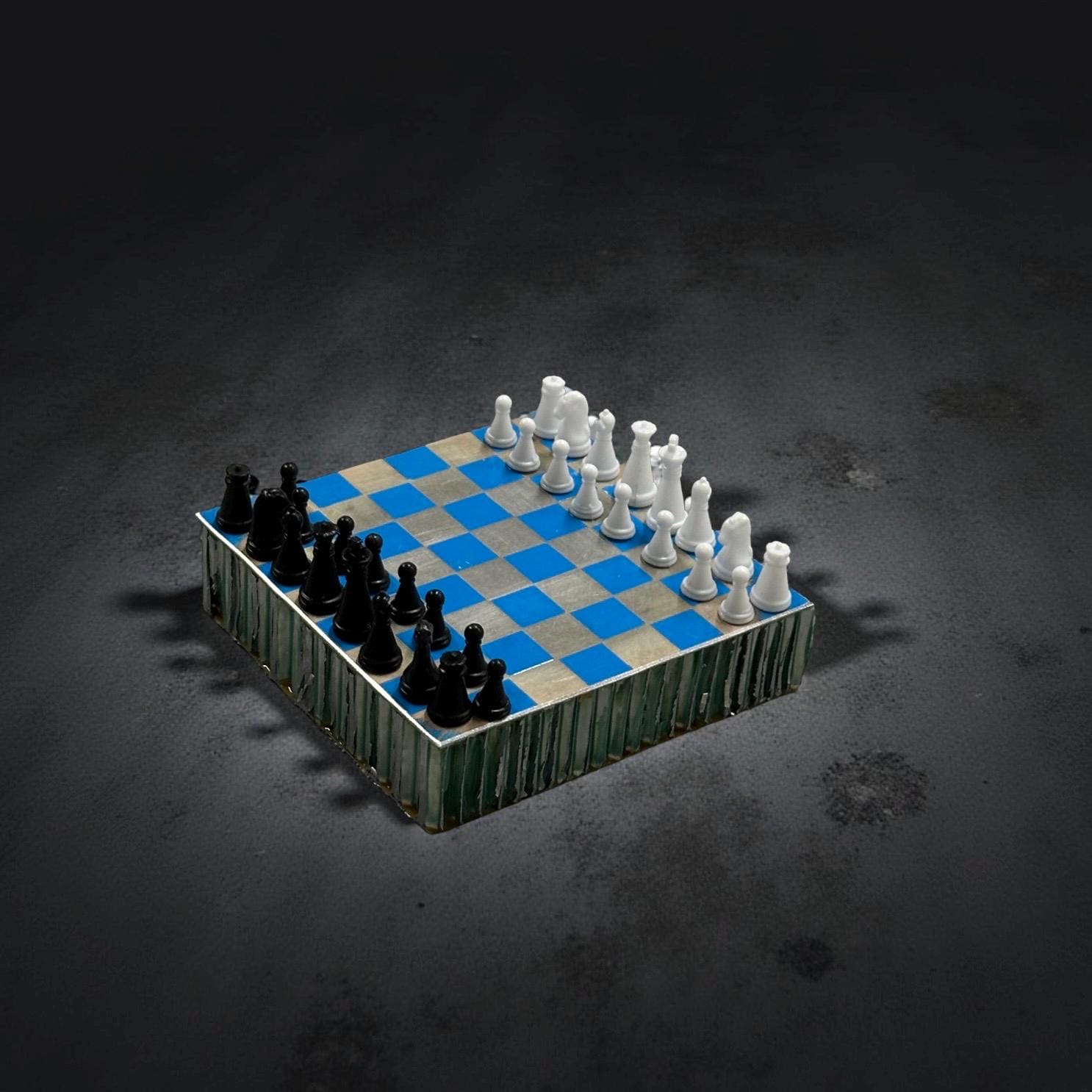 KLM Royal Dutch Airlines Boeing 747 PH-BFG Fuselage Cut Chess Board Set World’s First Collectible Airbus memorabilia Pilot gift engraved