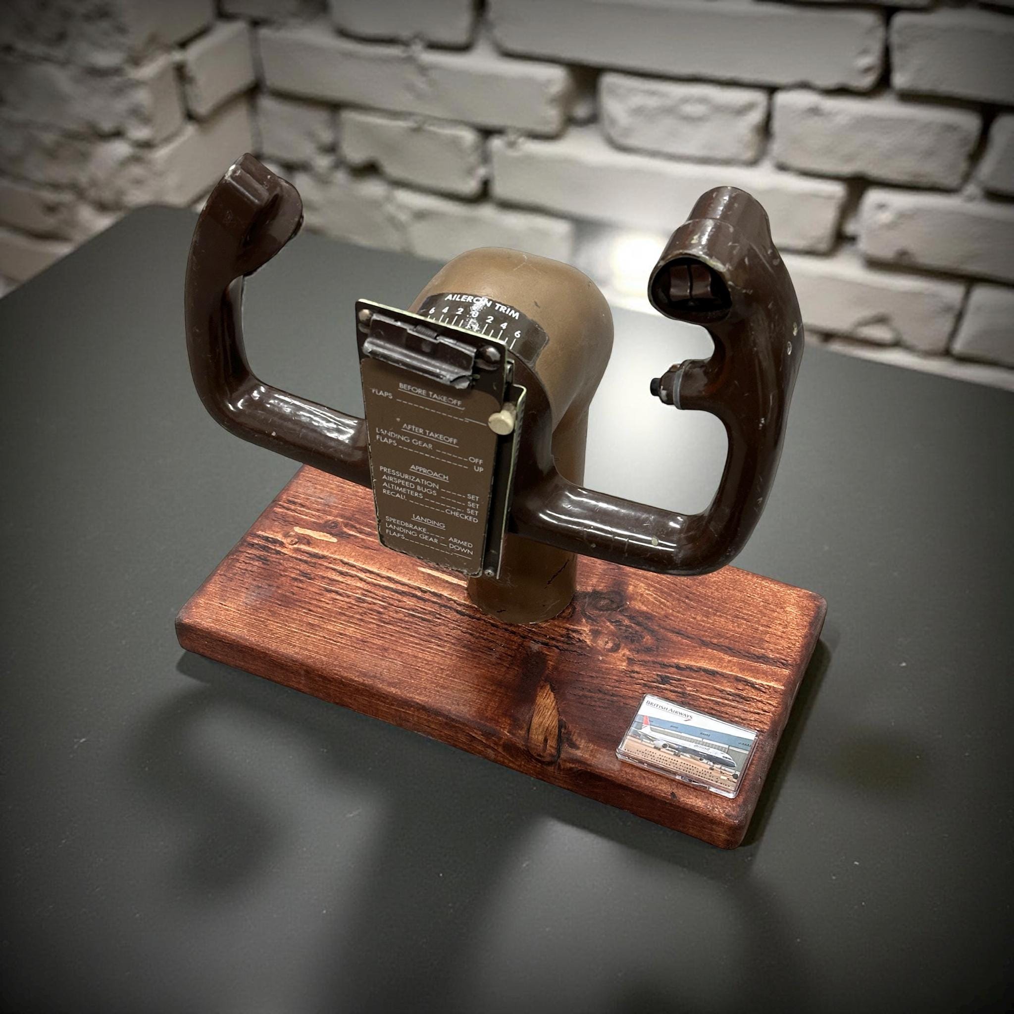 British Airways Boeing 757 First Officer Control Yoke G-BIK Oak Wood Airline Aviation Upcycle Boeing Gift Plane Aircraft Aviator DHL cargo