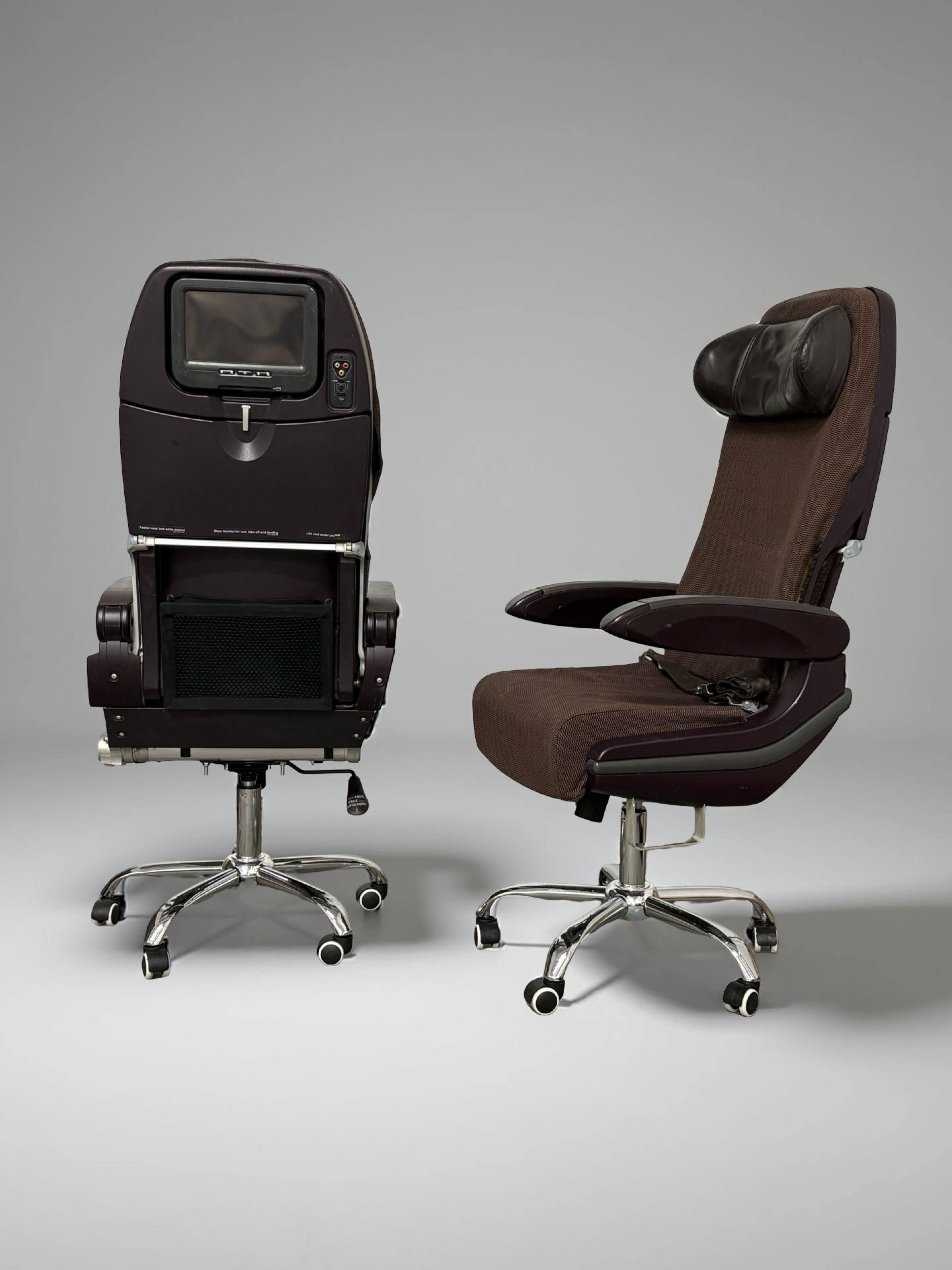 Virgin Atlantic Boeing 747 G-VXLG Economy Upcycled Office Desk Chair Captain Officer