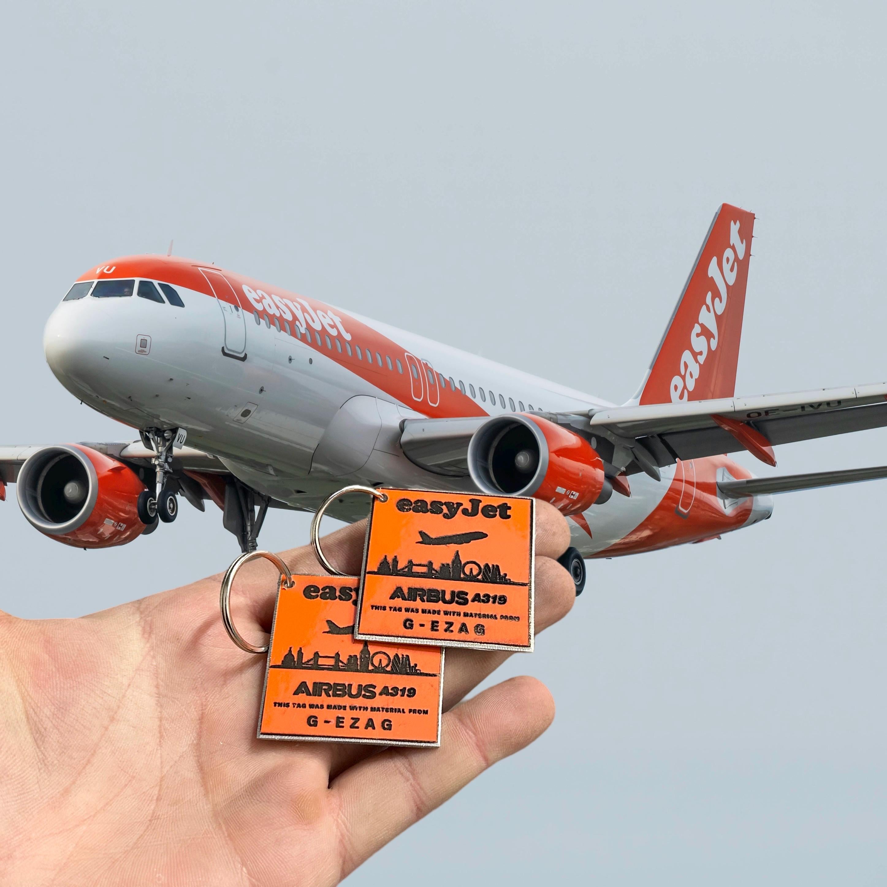 Easyjet Airbus A319 G-EZAG Fuselage Cut Luggage Tag Keychain Keyring Plaque  Collectible Airbus memorabilia Pilot  engraved EZY Real plane