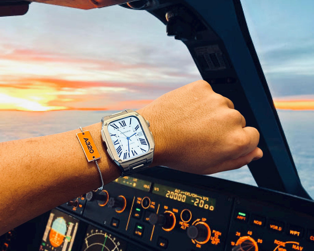 The Ezy Bracelet Easyjet Airbus A319 G-EZII A320 A321 Fuselage Skin Upcycled Pilot Aviation Aviator Gift Airline Jayyviation Jet