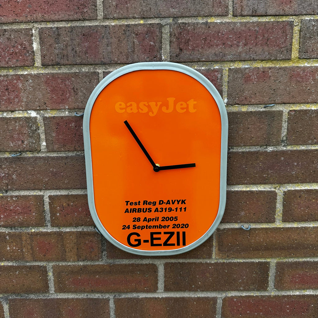 EASYJET AIRLINES G-EZII Airbus A319 Window Clock Airline Aviation Upcycle Boeing Gift Plane Aircraft Aviator