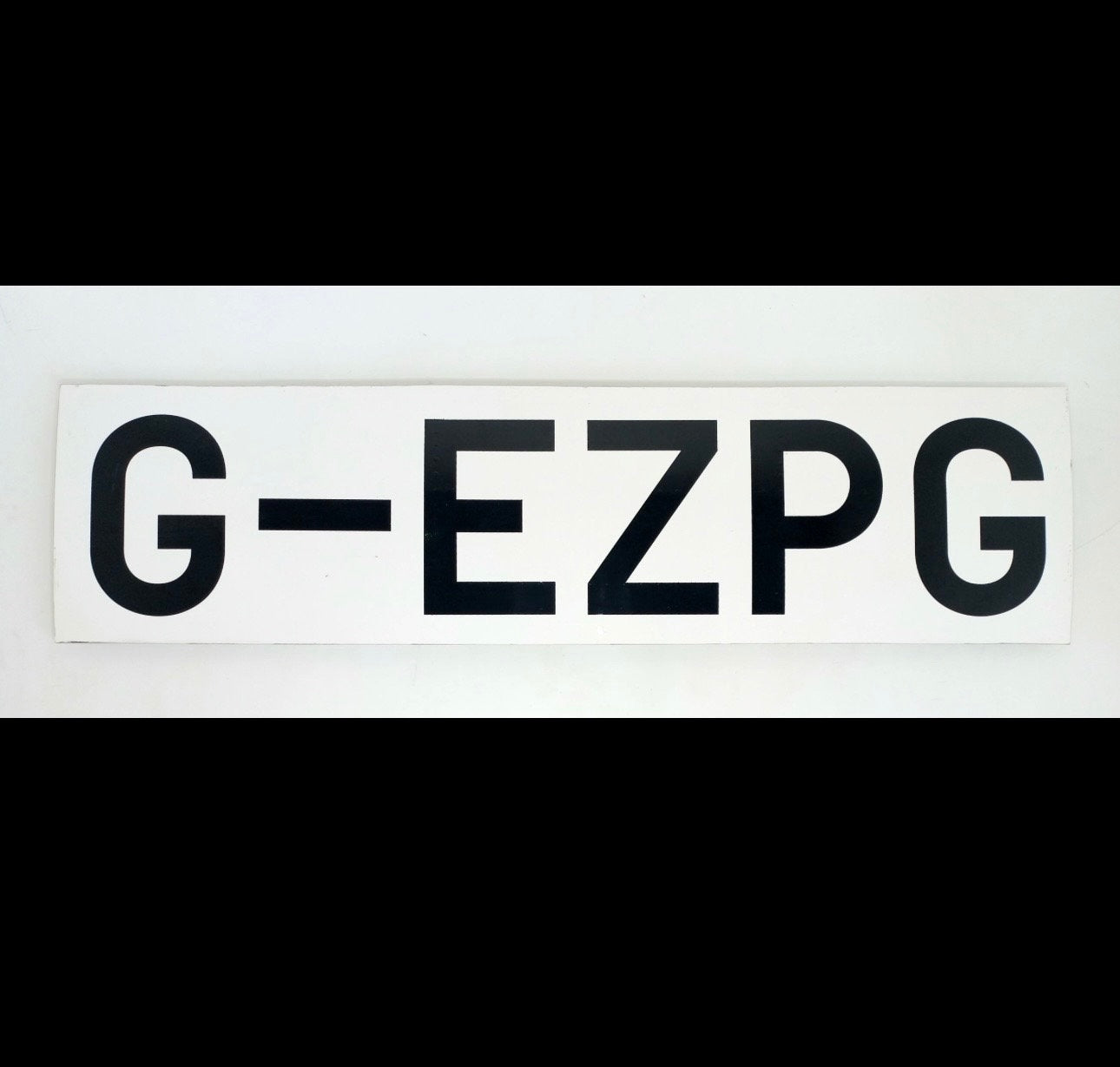 EASYJET G-EZPG Airbus A319 Registration fuselage Cut Airline Aviation Upcycle Boeing Gift Plane Aircraft Aviator