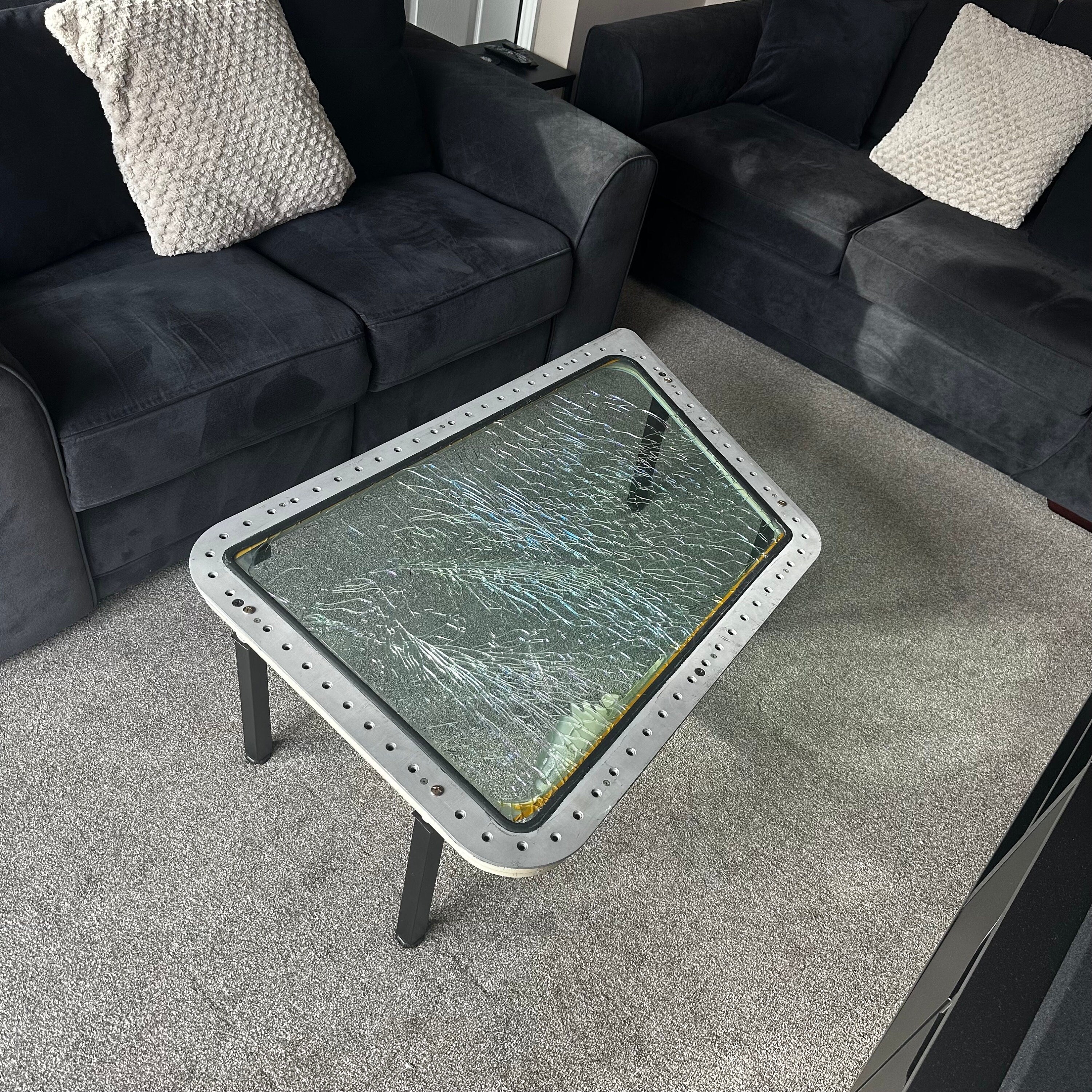 Boeing 737 Captains Side Cockpit Windscreen Coffee Table fuselage Airline Aviation Upcycle Boeing Gift Plane Aircraft Aviator Pilot BA