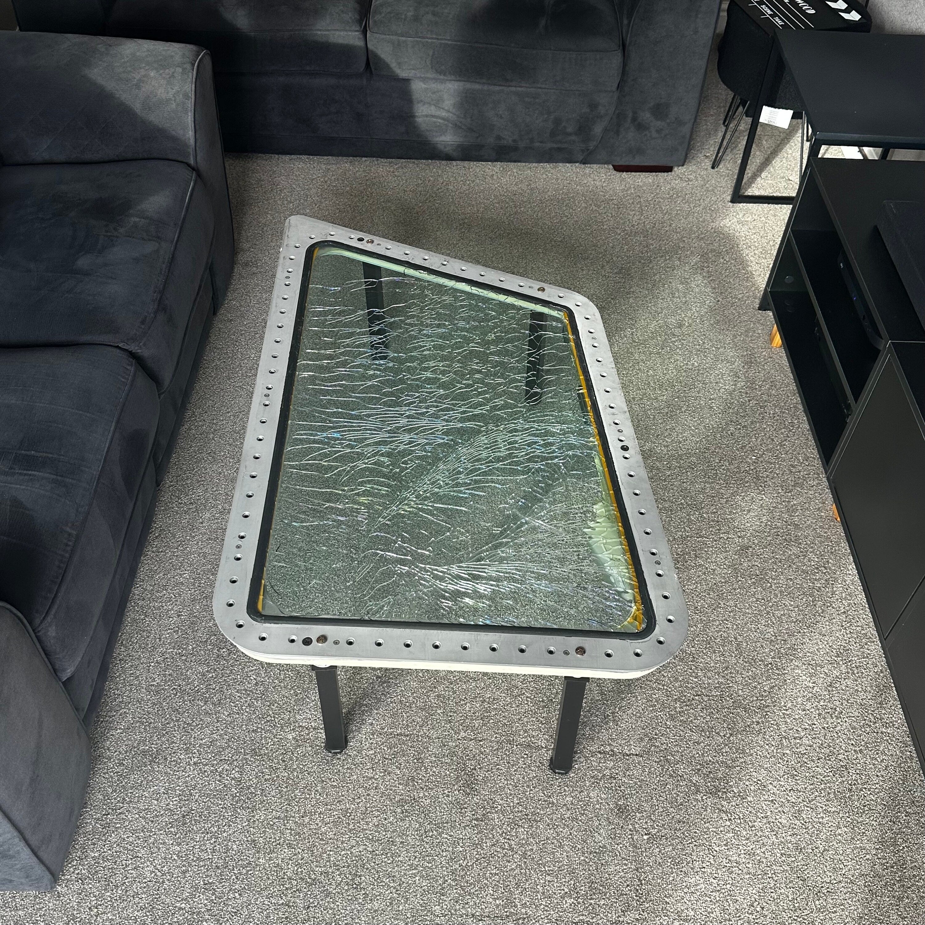 Boeing 737 Captains Side Cockpit Windscreen Coffee Table fuselage Airline Aviation Upcycle Boeing Gift Plane Aircraft Aviator Pilot BA