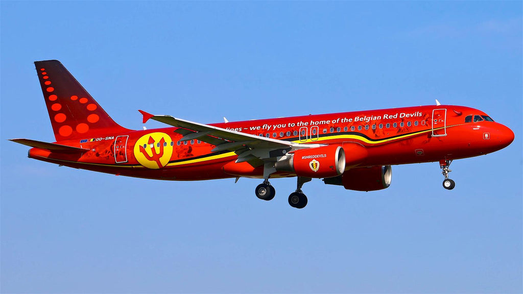 Brussels Airlines A320 OO-SND Fuselage Cut Chess Board Set World’s First Collectible Airbus memorabilia Pilot engraved Red Devils Belgium