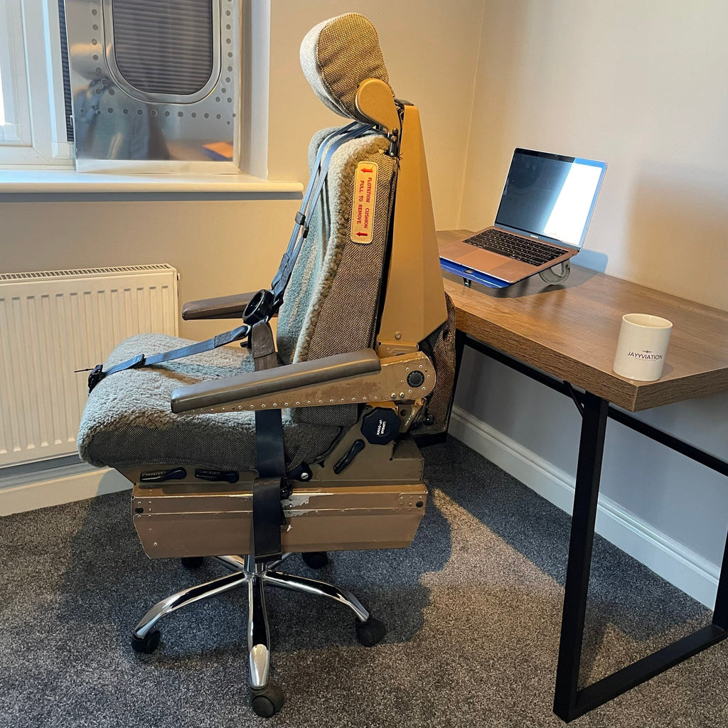British Airways Boeing 747 G-BNLN g-civv g-bygg Cockpit Observer Jumpseat Upcycled Office Desk Chair Captain Officer