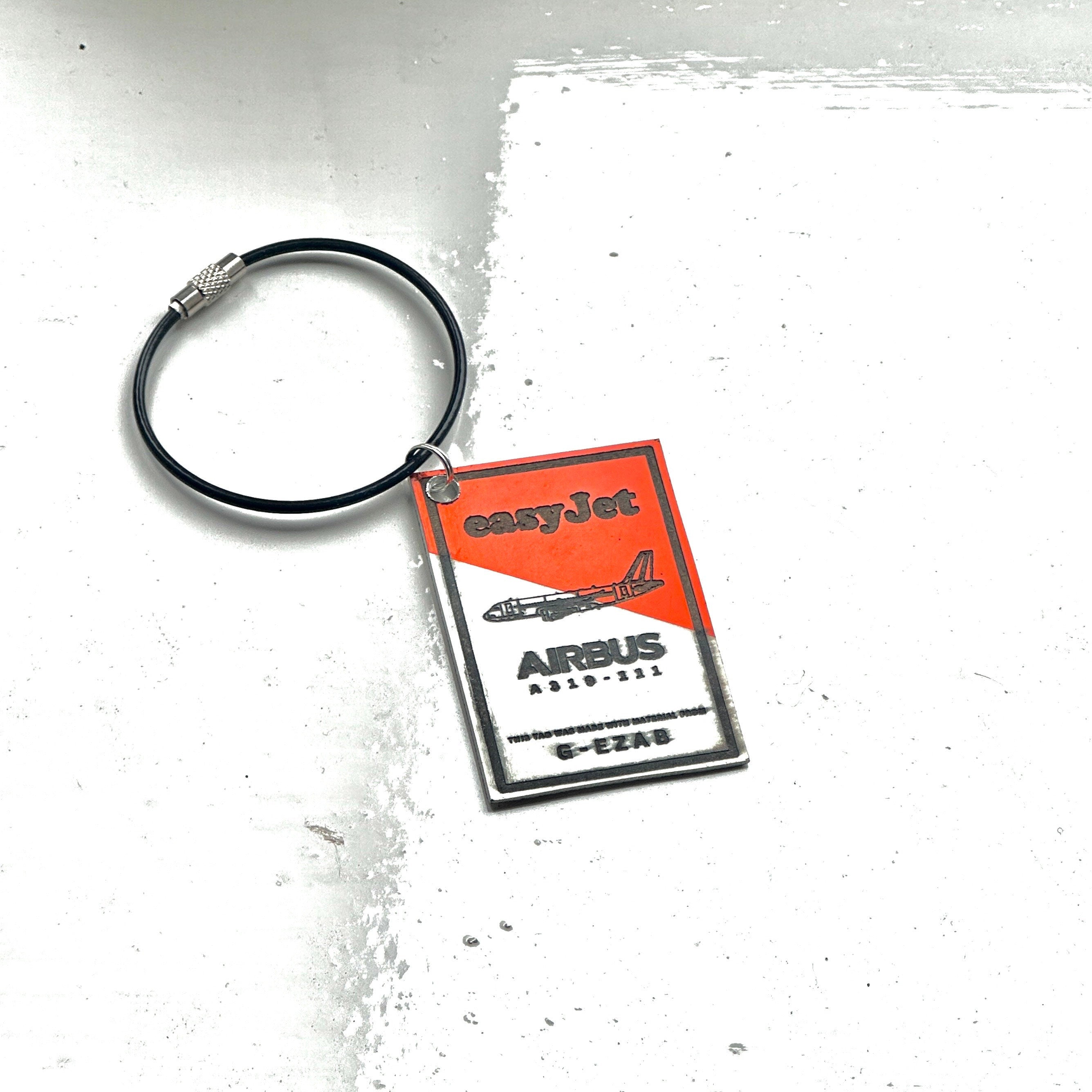 Easyjet Airbus A319 G-EZAB Fuselage Cut Luggage Tag Keychain Keyring Plaque  Collectible Airbus memorabilia Pilot  engraved