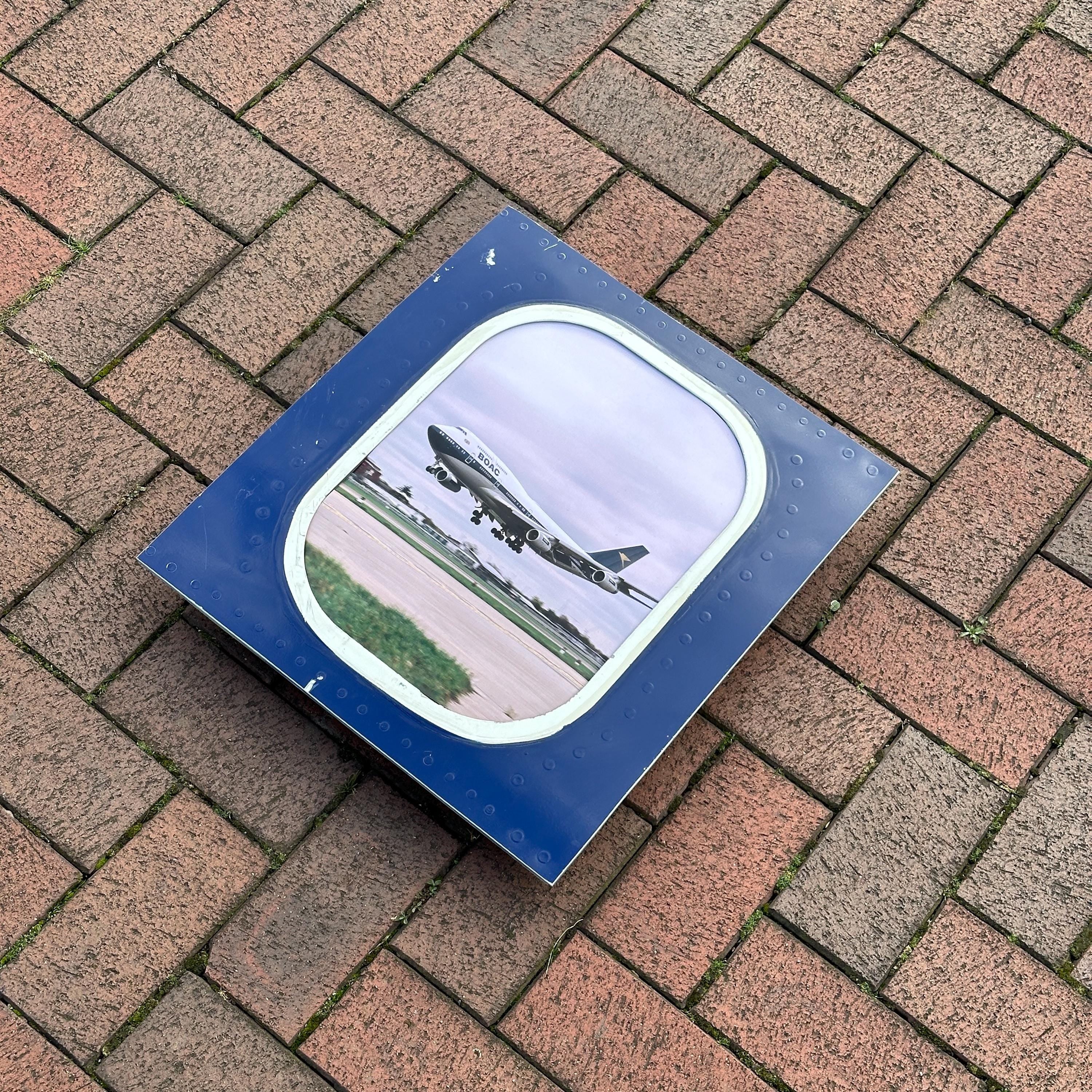 British Airways BOAC G-BYGC Retro Boeing 747 Window fuselage Cut Airline Aviation Upcycle Boeing Gift Plane Aircraft Aviator Picture Frame