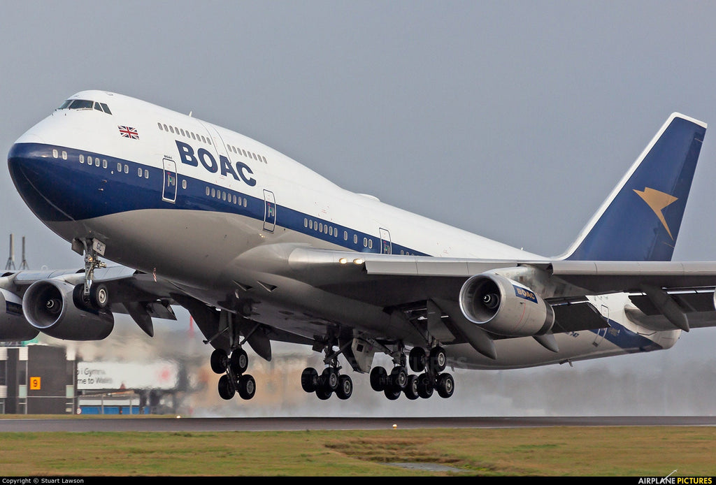 British Airways BOAC G-BYGC Retro Boeing 747 Window fuselage Cut Airline Aviation Upcycle Boeing Gift Plane Aircraft Aviator Picture Frame