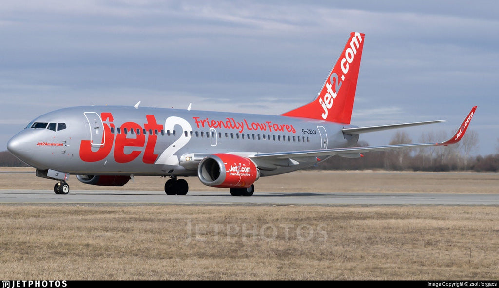 Jet2 Boeing 737 G-CELV Fuselage Cockpit Cut Luggage Tag Keychain Keyring Plaque  Collectible Airbus memorabilia Pilot gift engraved Laser