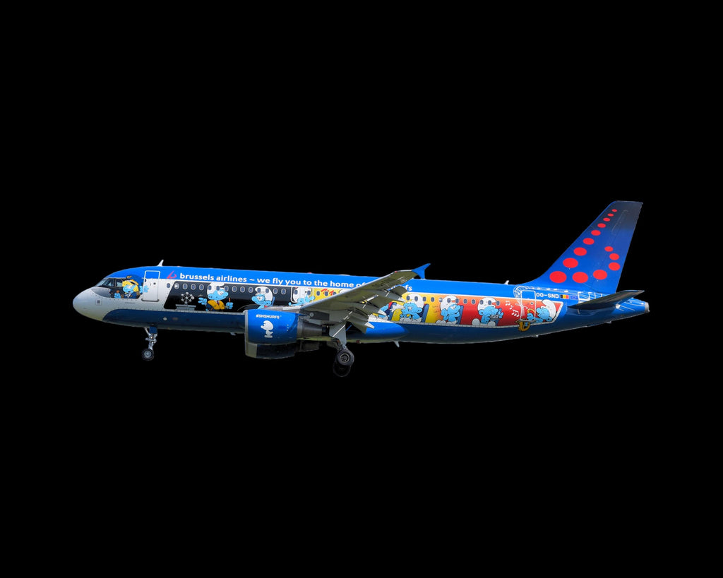 Brussels Airlines OO-SND Airbus A320 Aerosmurf Smurf Window fuselage Airline Aviation Upcycle Boeing Gift Plane  Aviator special livery