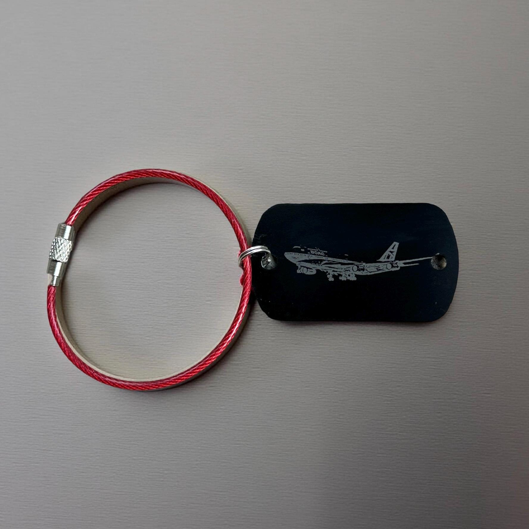 Personalised Dog Tag Key Chain, Creative Aircraft Present Gift Keychain Airline Business Gift Airplane Keyring, Gift for Airplane lover 747