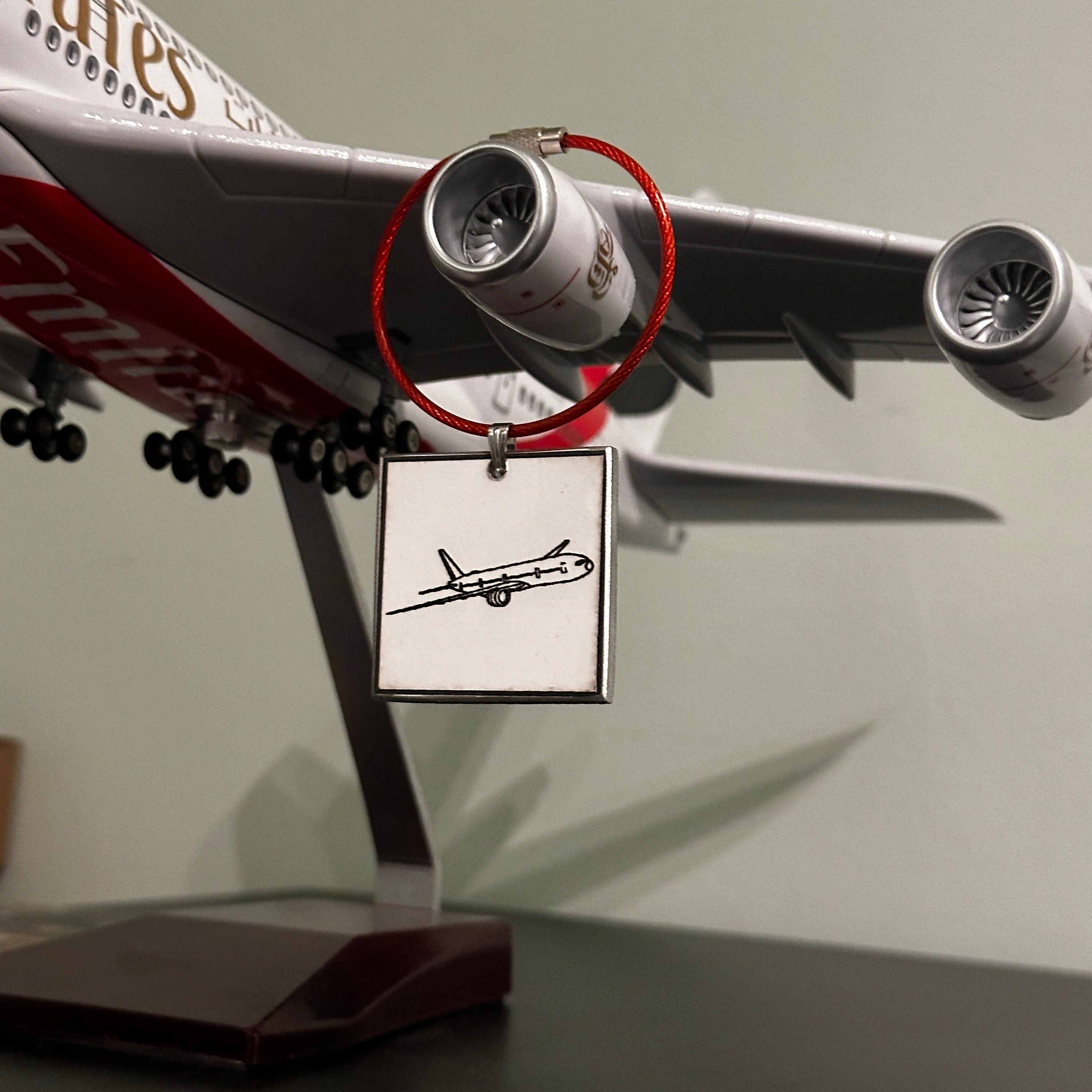 British Airways Boeing 777 G-ZZZA Fuselage Cut Keychain Keyring Plaque  Collectible Airbus memorabilia Pilot gift engraved large