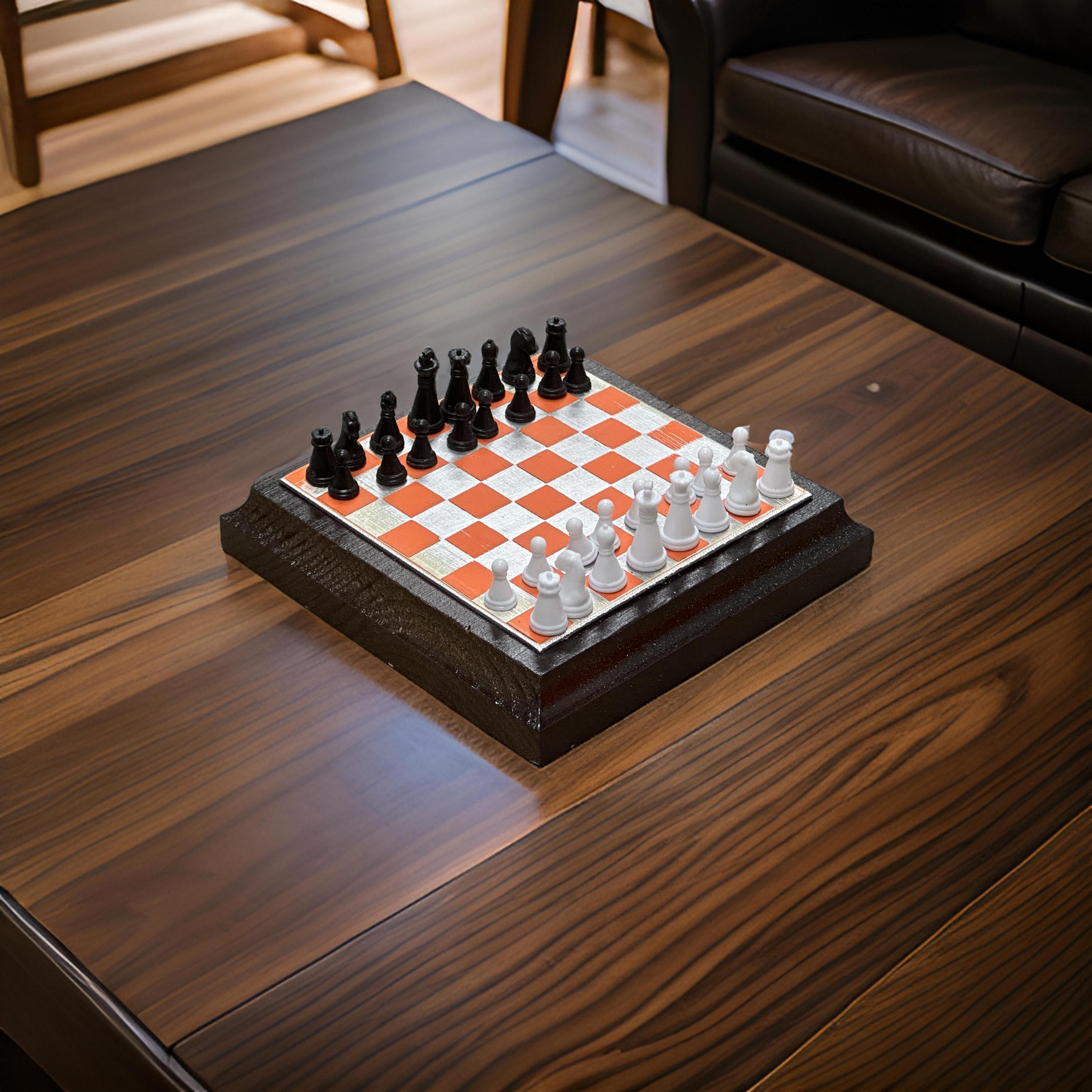 Easyjet Airbus A320 Fuselage Cut Chess Board Set World’s First Collectible Airbus memorabilia Pilot gift engraved
