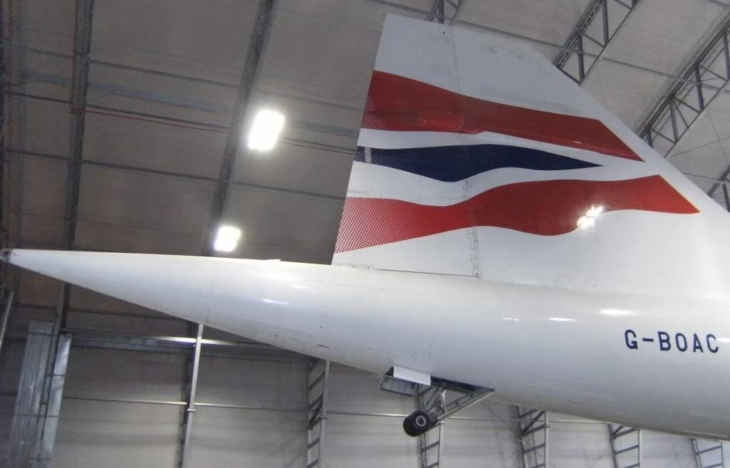 British Airways Concorde Landing Gear Nose Tail Wheel Coffee Tables Collectible from the World’s Fastest Airliner Upcycled Mach 2 Speedbird