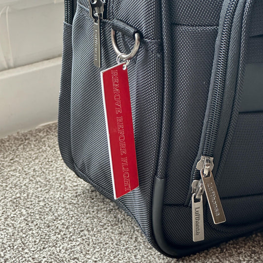 Boeing 747 Fuselage Remove Before Flight Cut Luggage Tag Keychain Keyring Plaque  Collectible Airbus memorabilia Pilot gift engraved EFB