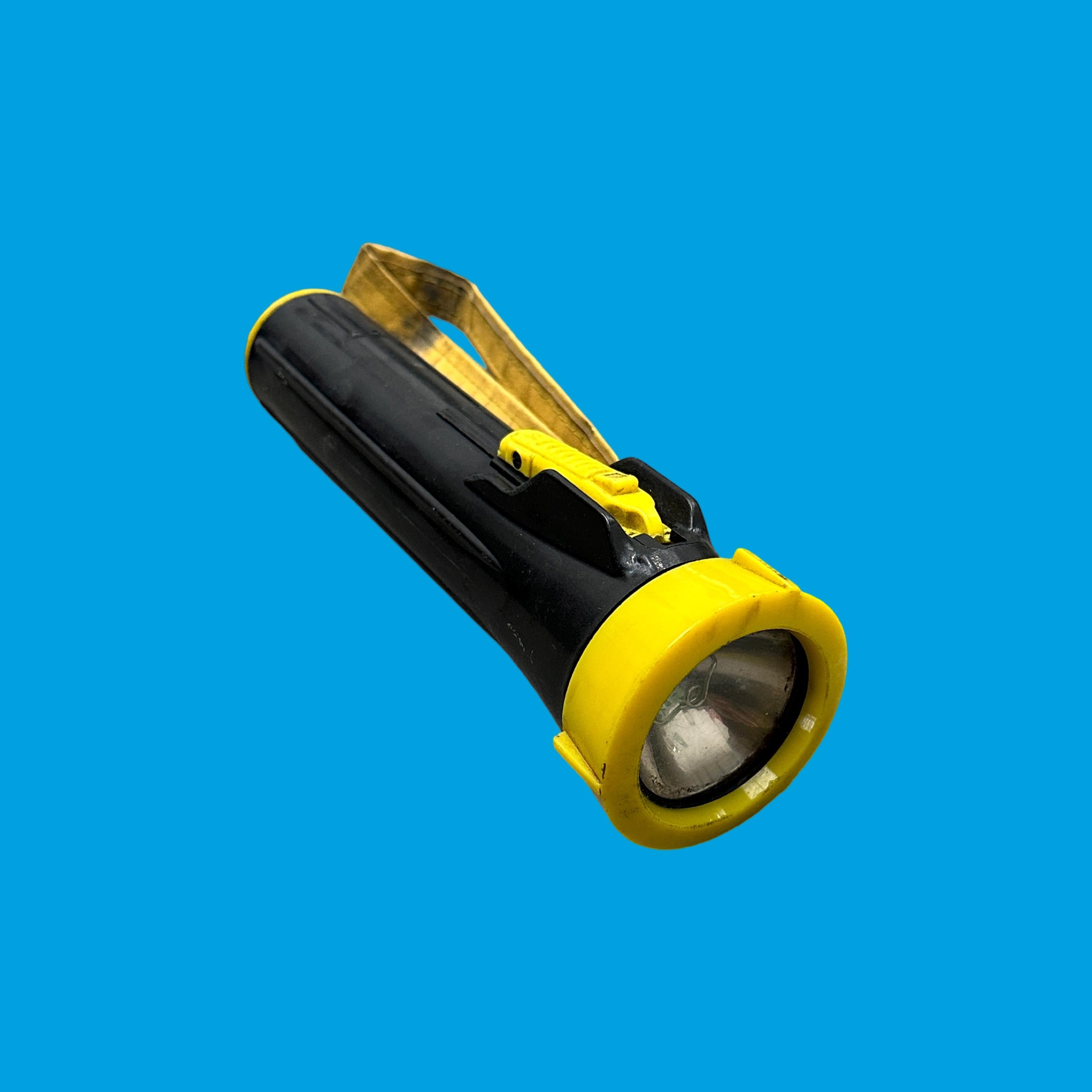 KLM Royal Dutch Airlines PH-BFW Authentic Boeing 747 Crew Torch Flashlight– Aviation Collectible, Display-Only Memorabilia, Unique Aviation