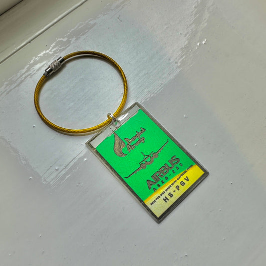 Bangkok Airways Airbus A320 HS-PGV Fuselage Cut Luggage Tag Keychain Keyring Plaque  Collectible Airbus memorabilia Pilot  engraved