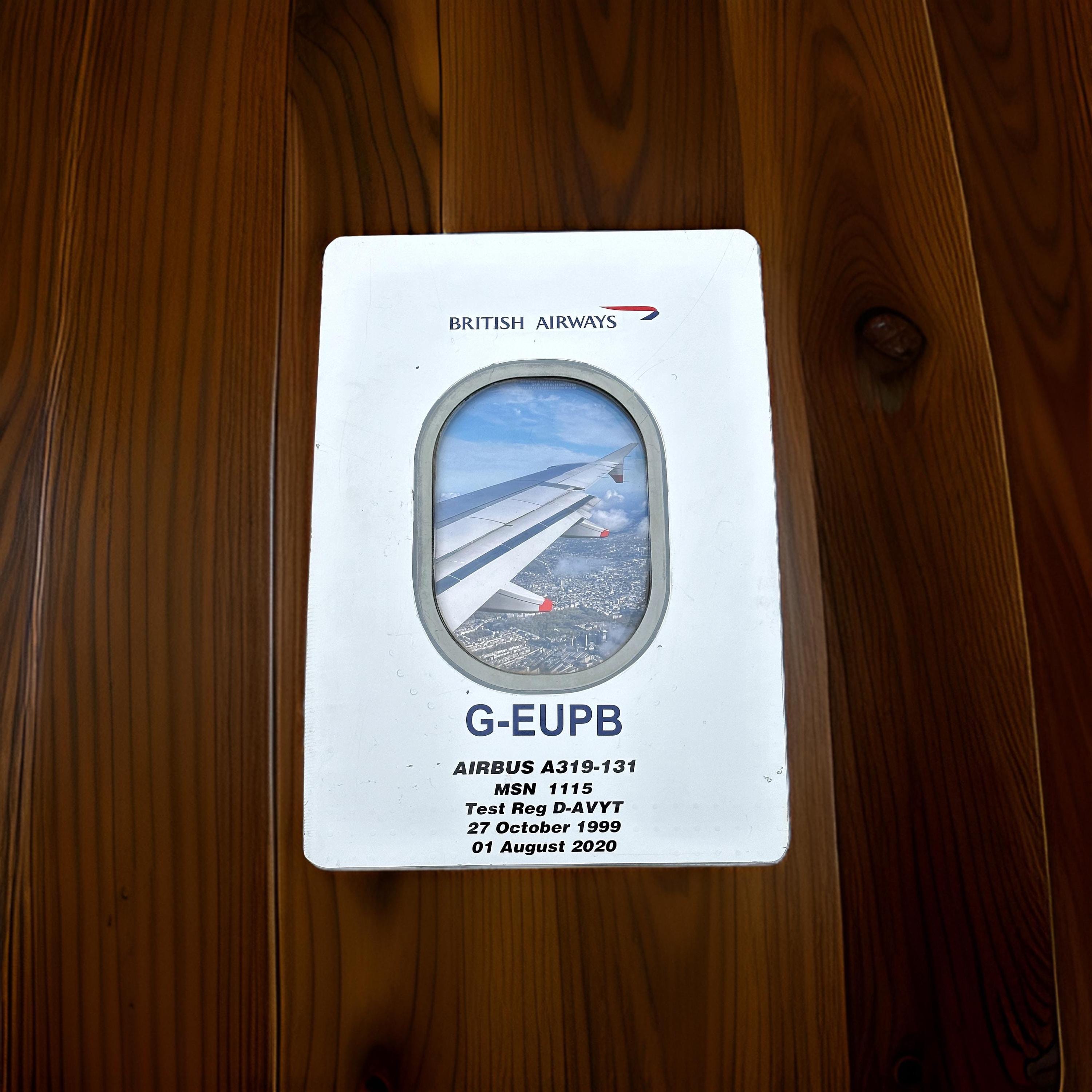British Airways G-EUPB Airbus A319 Window fuselage Cut Wall Clock Airline Aviation Upcycle Boeing Gift Plane Aircraft Aviator Picture