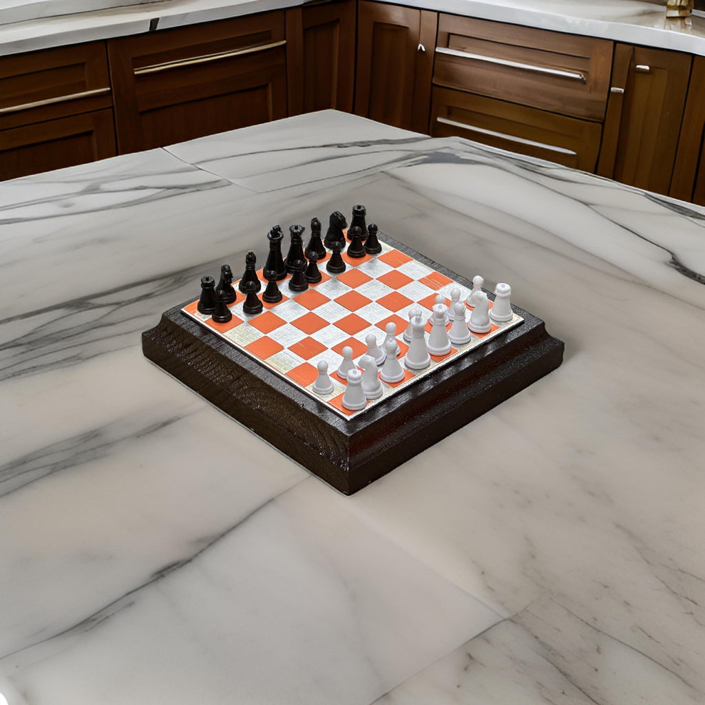 Easyjet Airbus A320 Fuselage Cut Chess Board Set World’s First Collectible Airbus memorabilia Pilot gift engraved